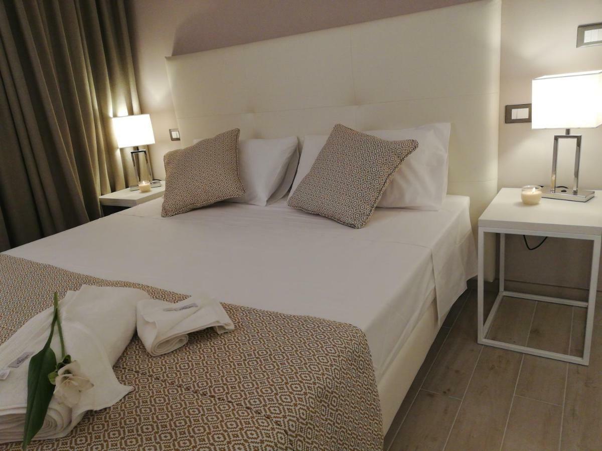 Kaloneiro Guest House กอริยิอาโน ดอตรานโต ภายนอก รูปภาพ