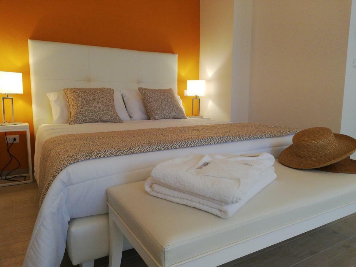 Kaloneiro Guest House กอริยิอาโน ดอตรานโต ภายนอก รูปภาพ