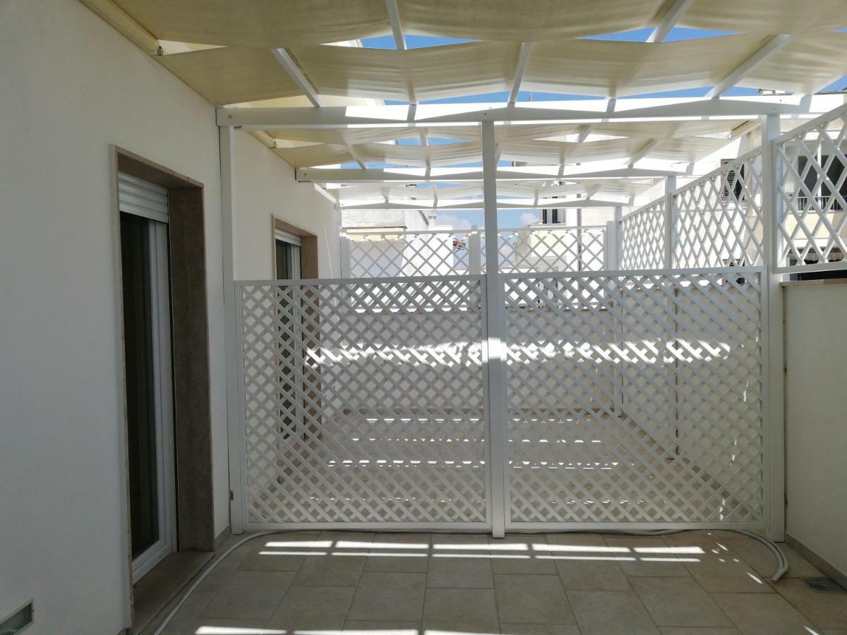 Kaloneiro Guest House กอริยิอาโน ดอตรานโต ภายนอก รูปภาพ