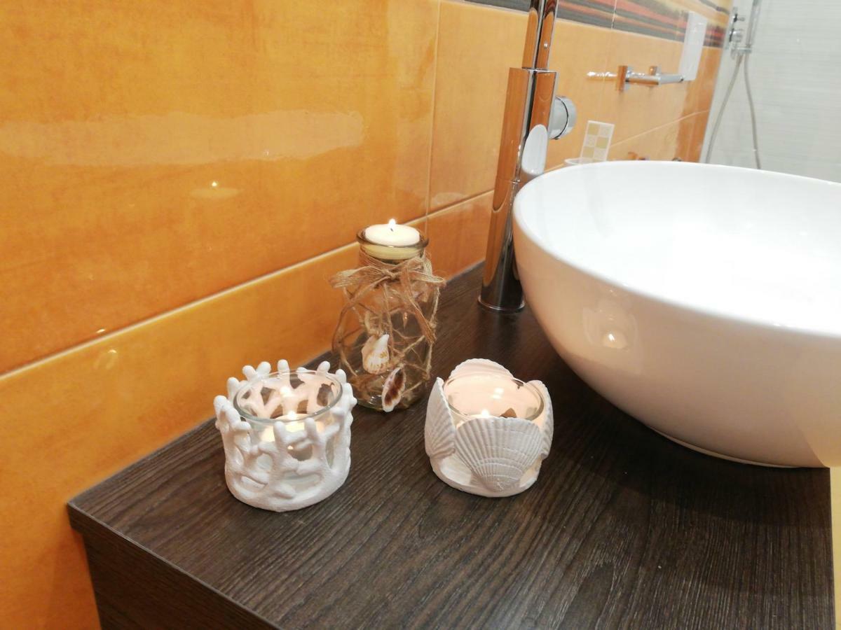 Kaloneiro Guest House กอริยิอาโน ดอตรานโต ภายนอก รูปภาพ