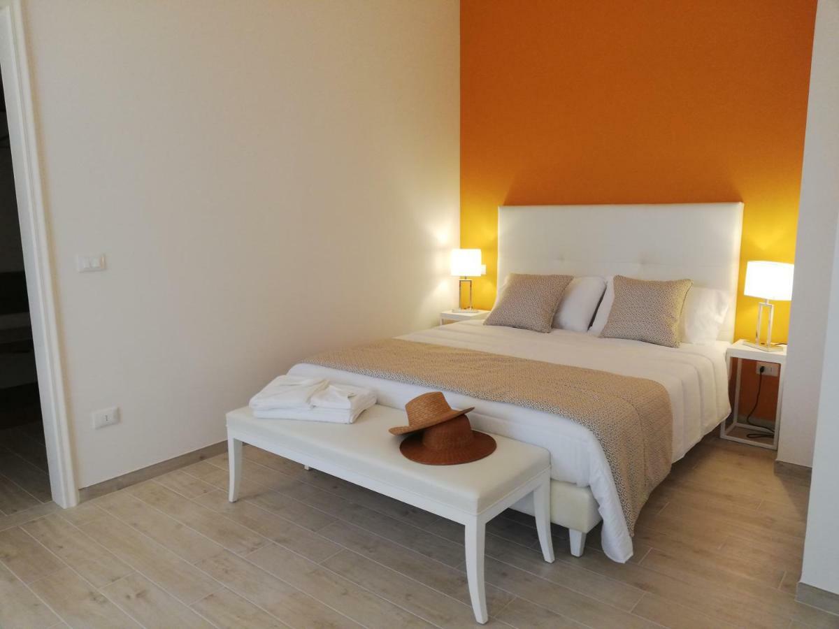 Kaloneiro Guest House กอริยิอาโน ดอตรานโต ภายนอก รูปภาพ